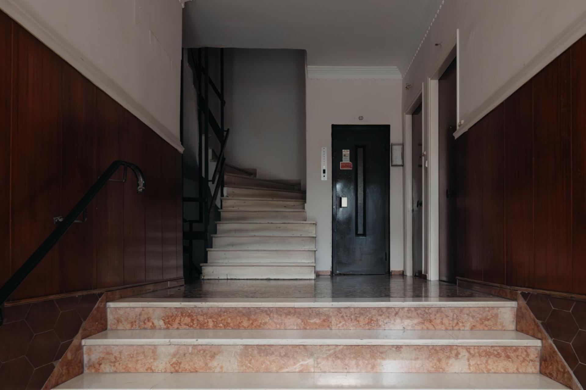 Vivian'S Deluxe Apartment Патра Экстерьер фото